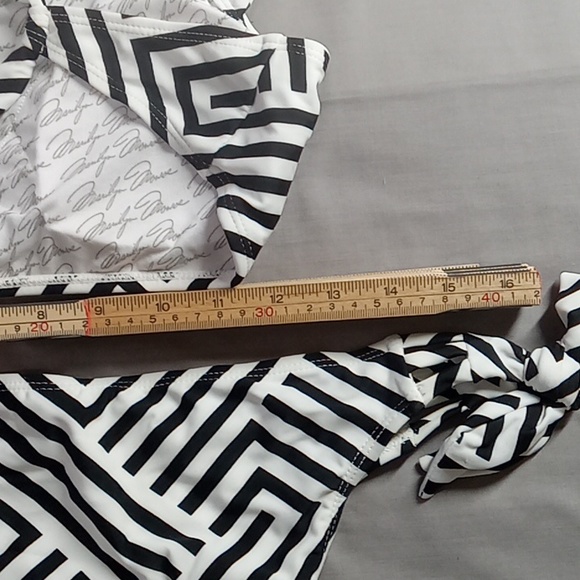 Bathing Suit Marilyn Monroe Swimwear TWO Piece BIKINI BLACK WHITE NEW LARGE - Picture 6 of 10